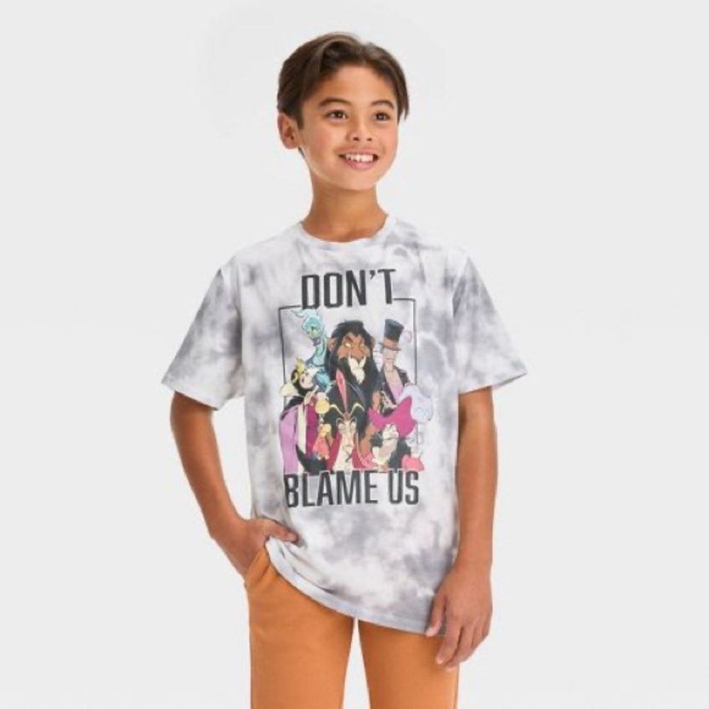 Boys' Disney Villains Trouble Maker Short Sleeve Graphic T-Shirt - White/Gray